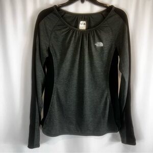The North Face Women's Gray/ Black Long Sleeve Top Size: S